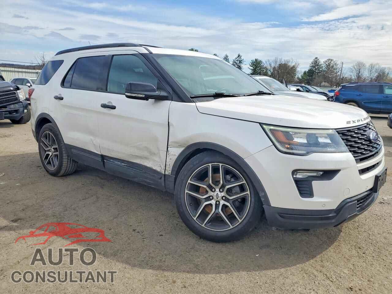 FORD EXPLORER 2018 - 1FM5K8GT0JGB02658