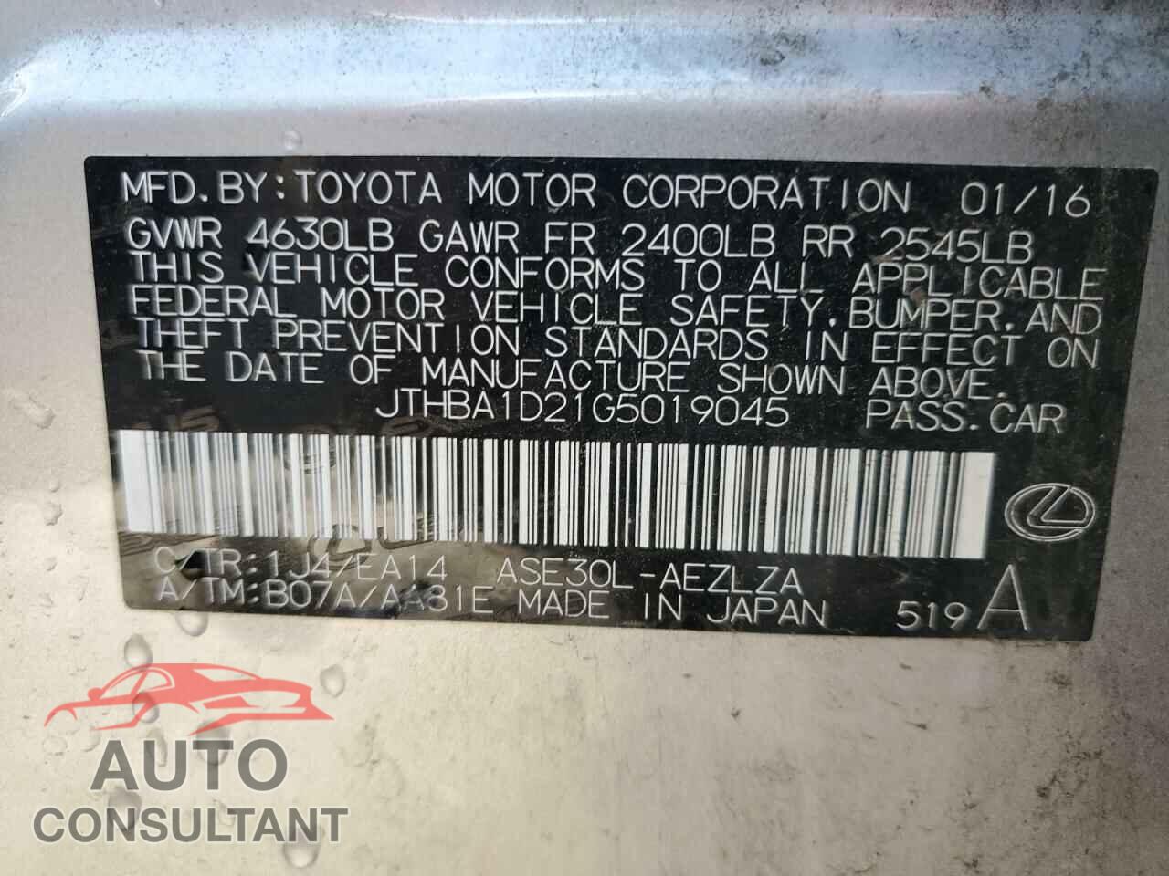 LEXUS IS 2016 - JTHBA1D21G5019045