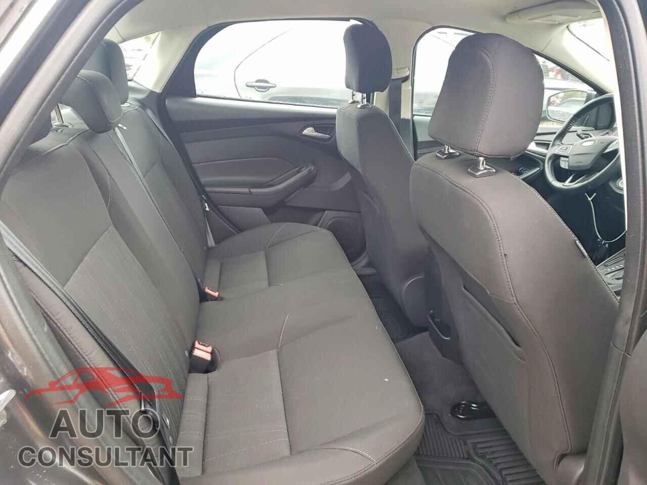 FORD FOCUS 2016 - 1FADP3F24GL395743