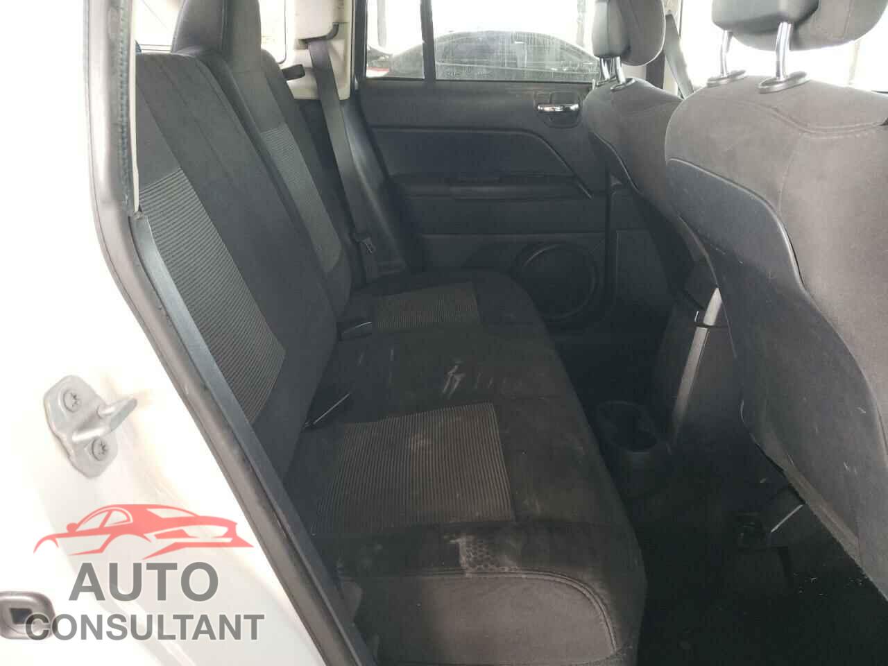 JEEP COMPASS 2016 - 1C4NJCBA2GD666676