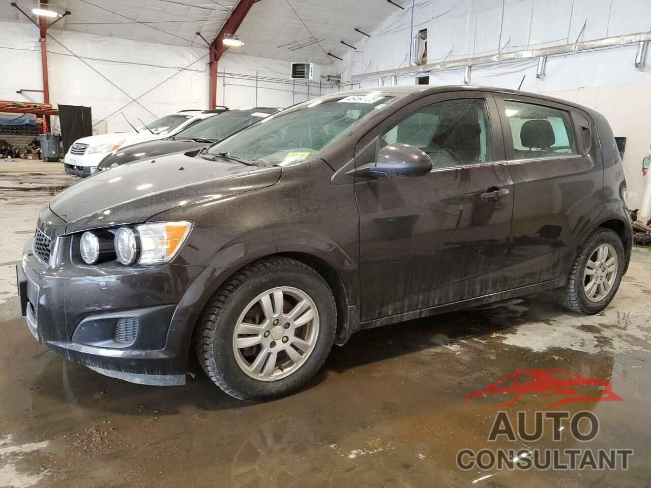 CHEVROLET SONIC 2016 - 1G1JC6SG9G4158454