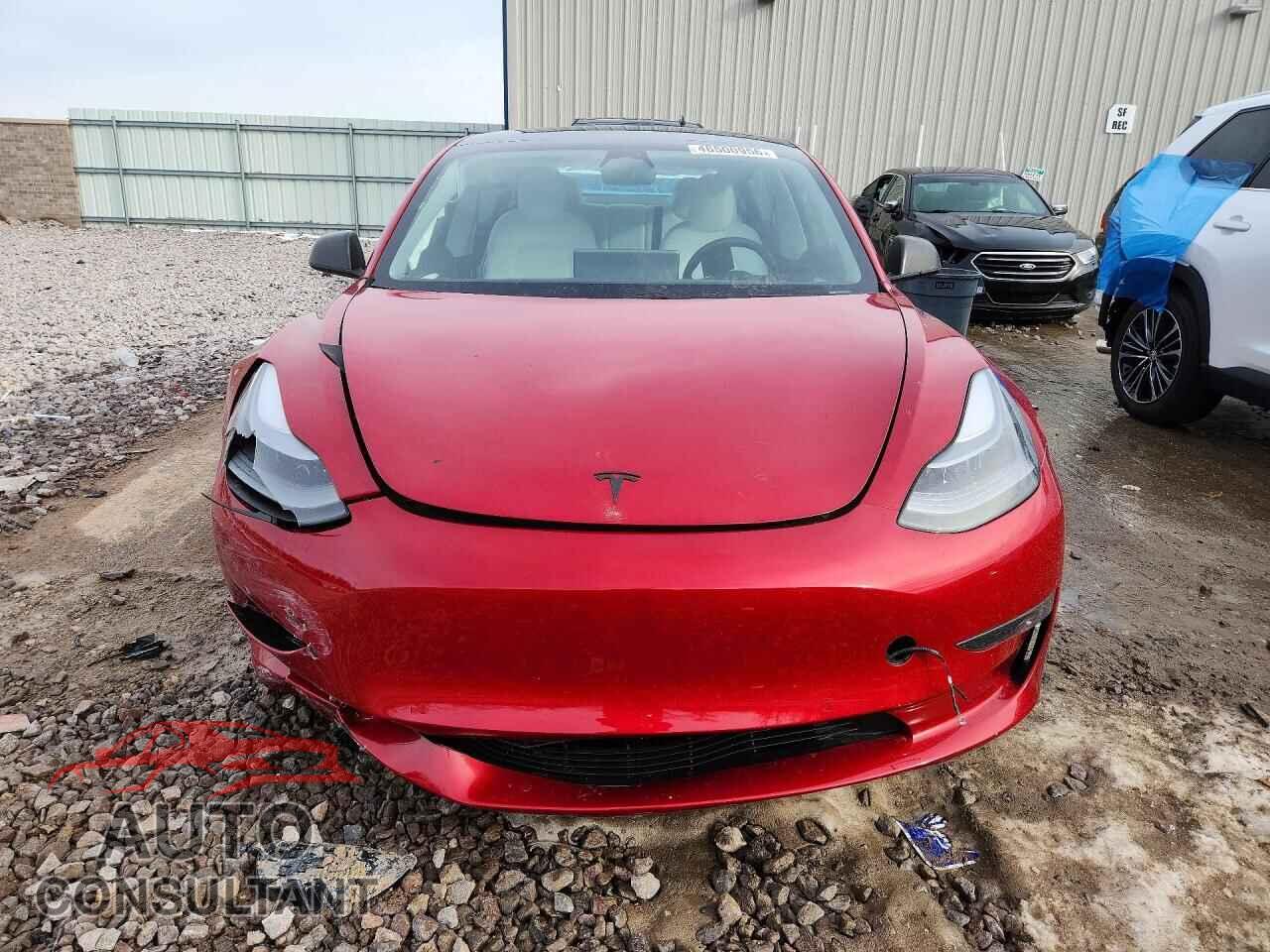 TESLA MODEL 3 2021 - 5YJ3E1EB8MF975920