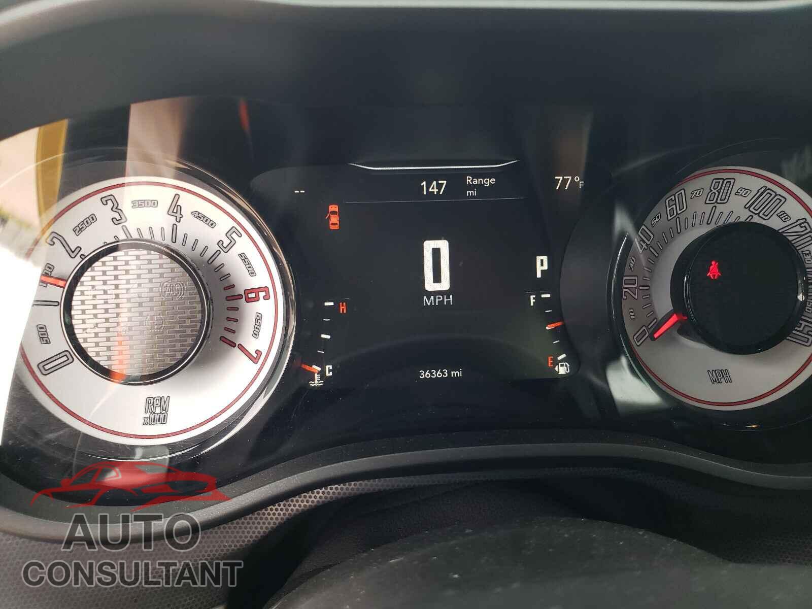 DODGE CHALLENGER 2017 - 2C3CDZBT8HH617252
