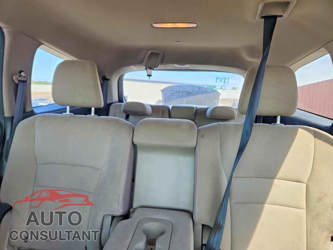 HONDA PILOT 2016 - 5FNYF5H12GB036263