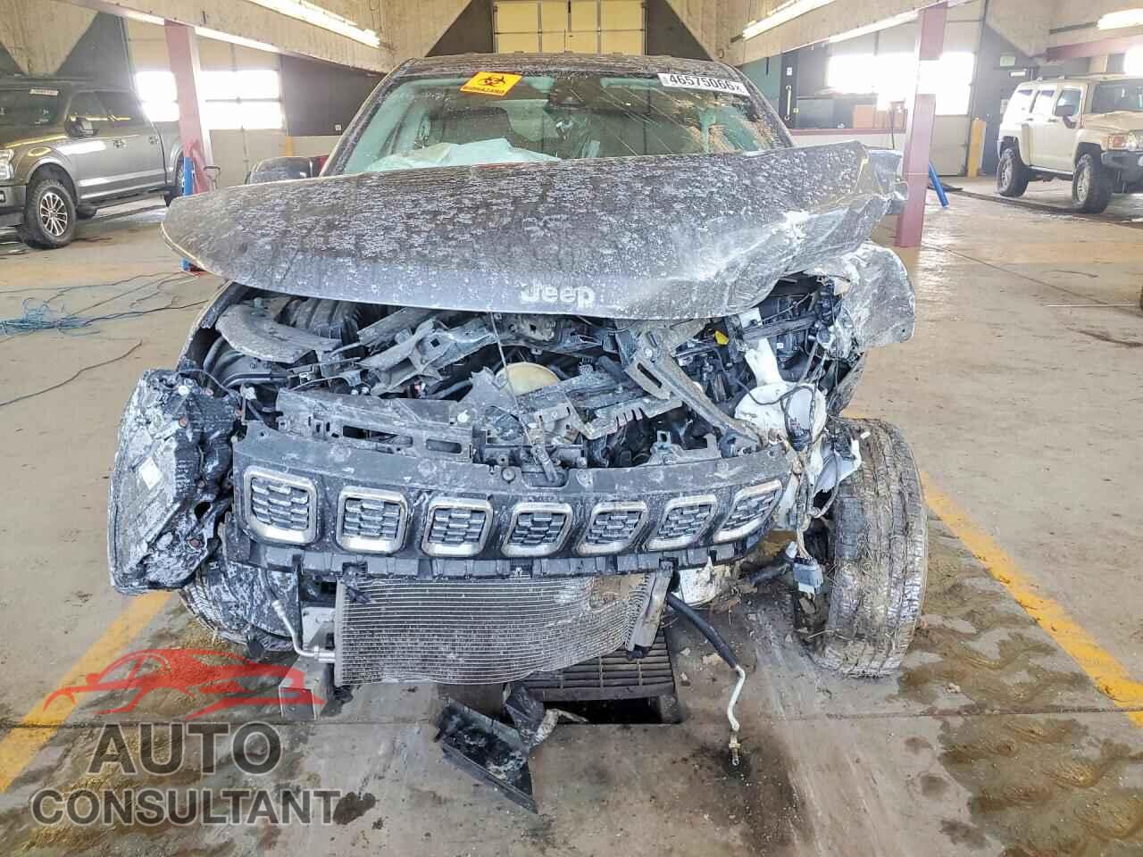 JEEP COMPASS 2022 - 3C4NJDAB4NT101045