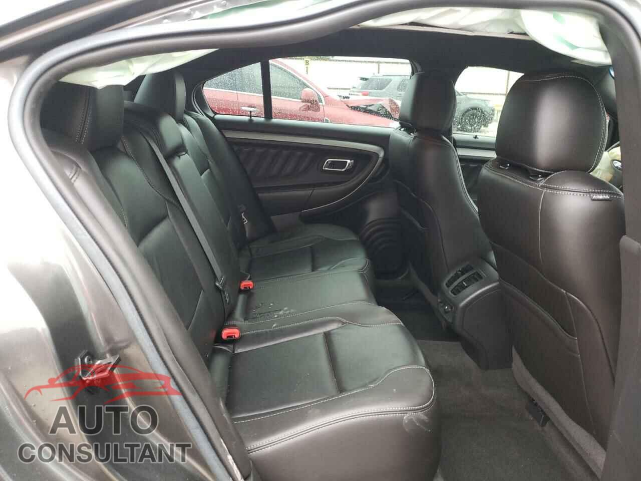FORD TAURUS 2016 - 1FAHP2E83GG136249