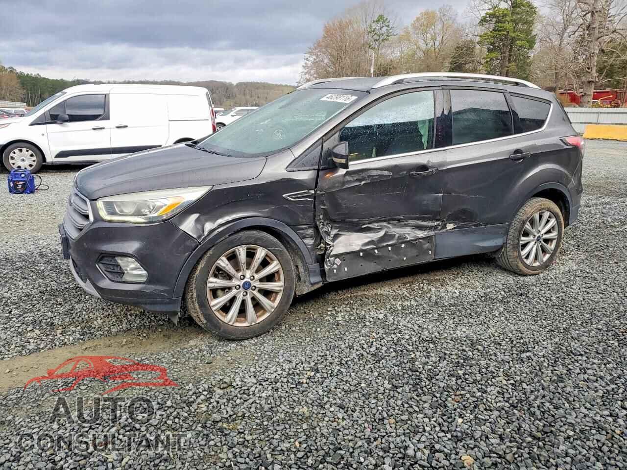 FORD ESCAPE 2017 - 1FMCU0J96HUB22439
