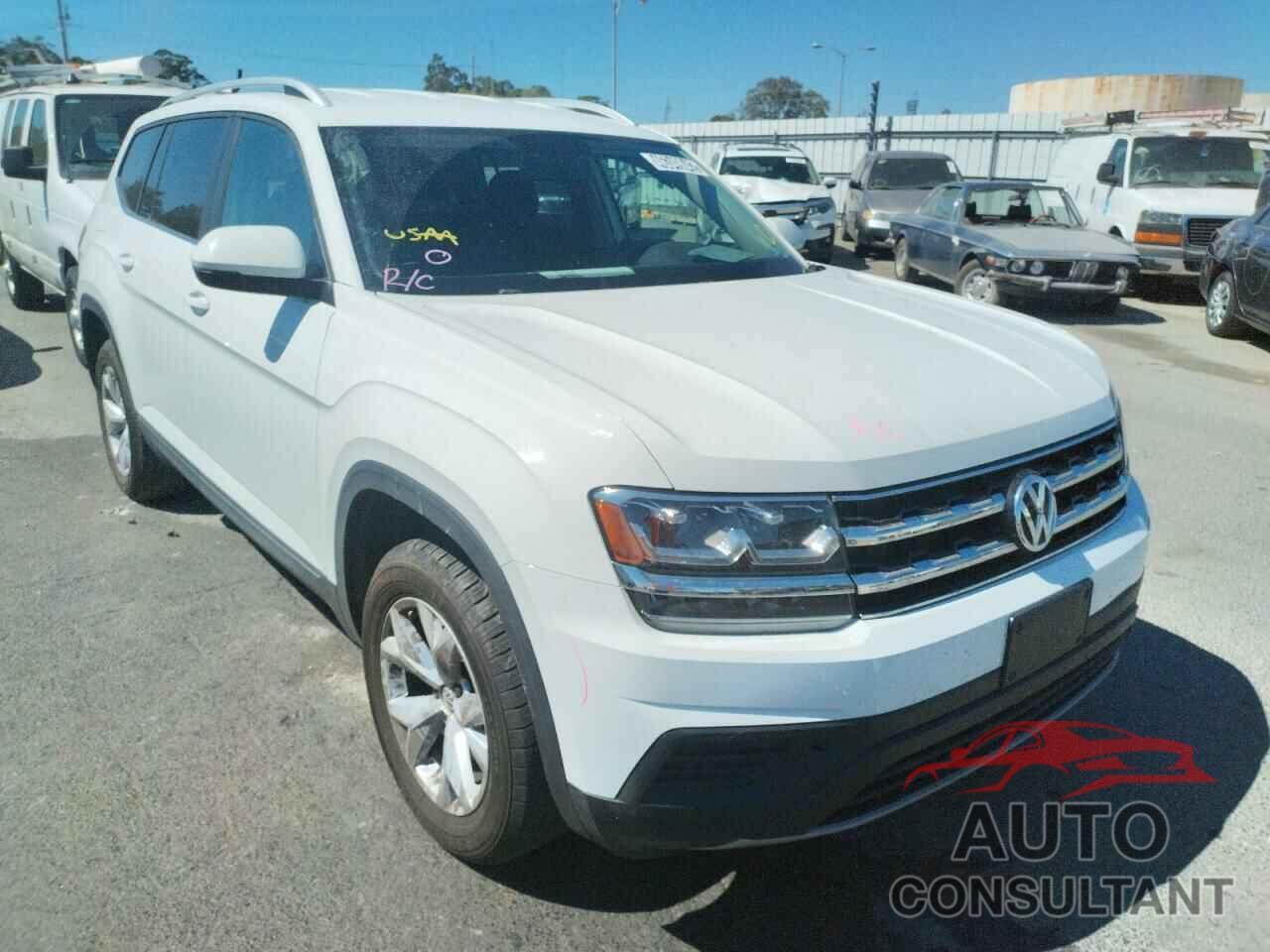 VOLKSWAGEN ATLAS 2018 - 1V2AP2CA0JC555139