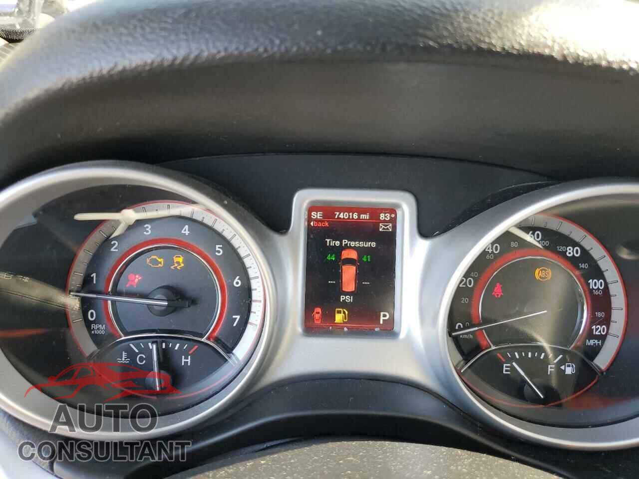 DODGE JOURNEY 2018 - 3C4PDCEG2JT379727