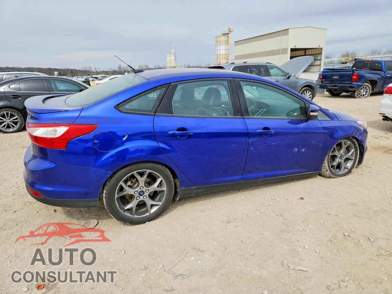 FORD FOCUS 2014 - 1FADP3F29EL296882