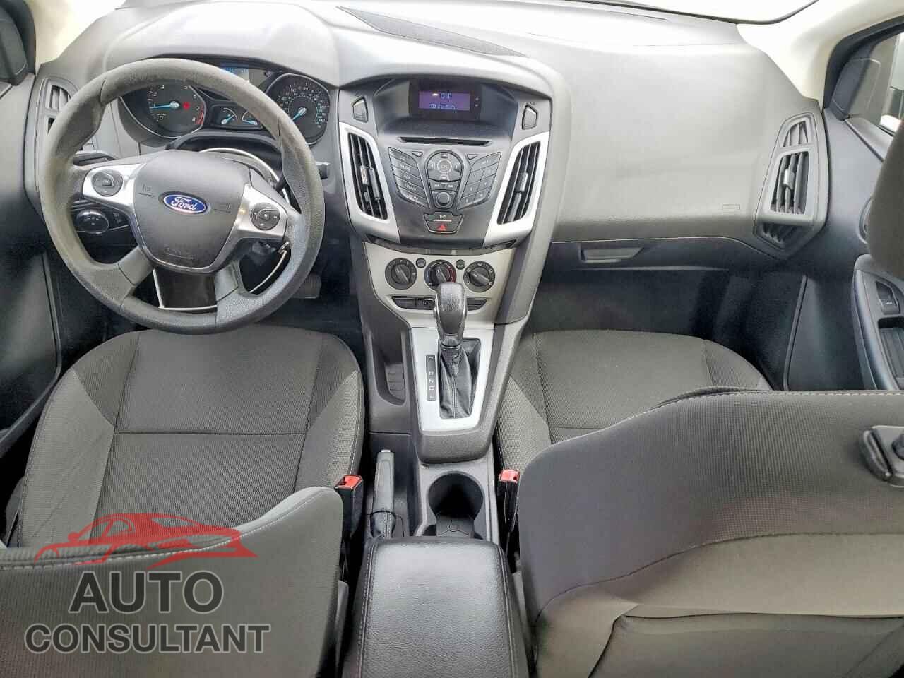 FORD FOCUS 2012 - 1FAHP3F28CL146132