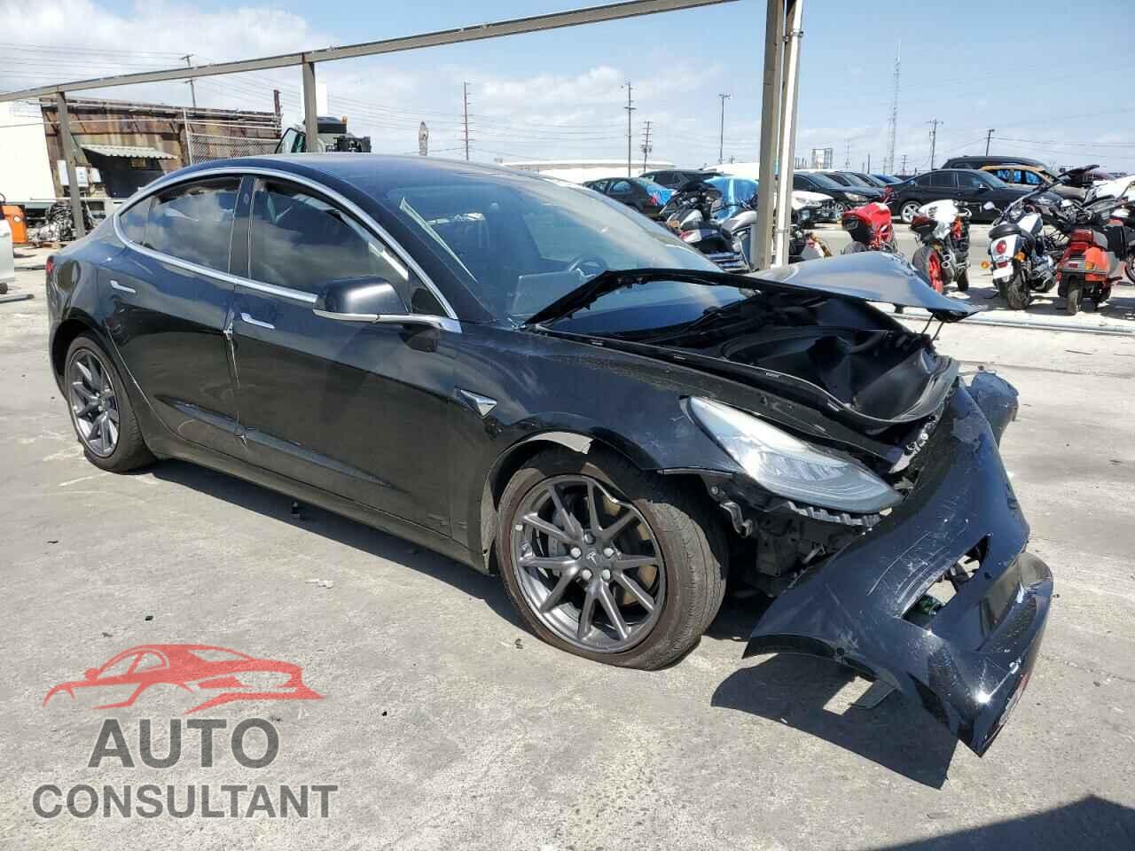 TESLA MODEL 3 2018 - 5YJ3E1EB2JF127849