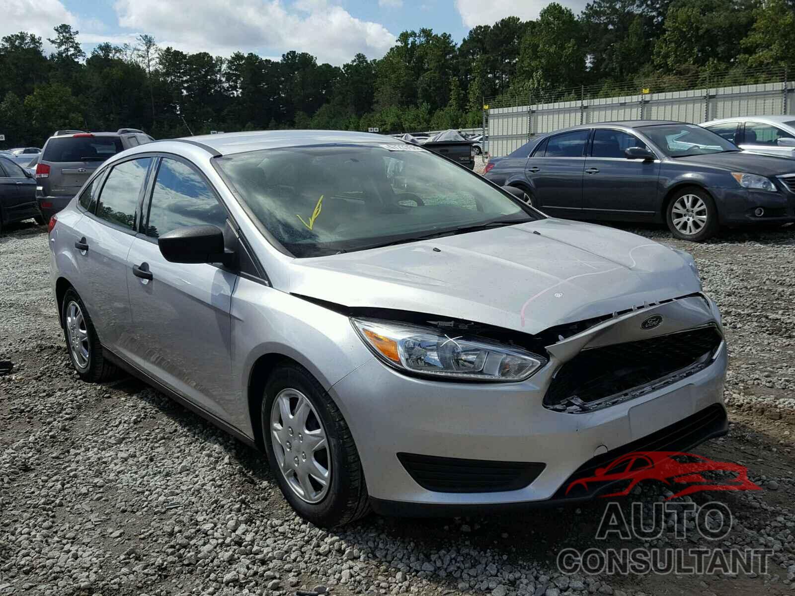 FORD FOCUS 2015 - 1FADP3E26FL286863