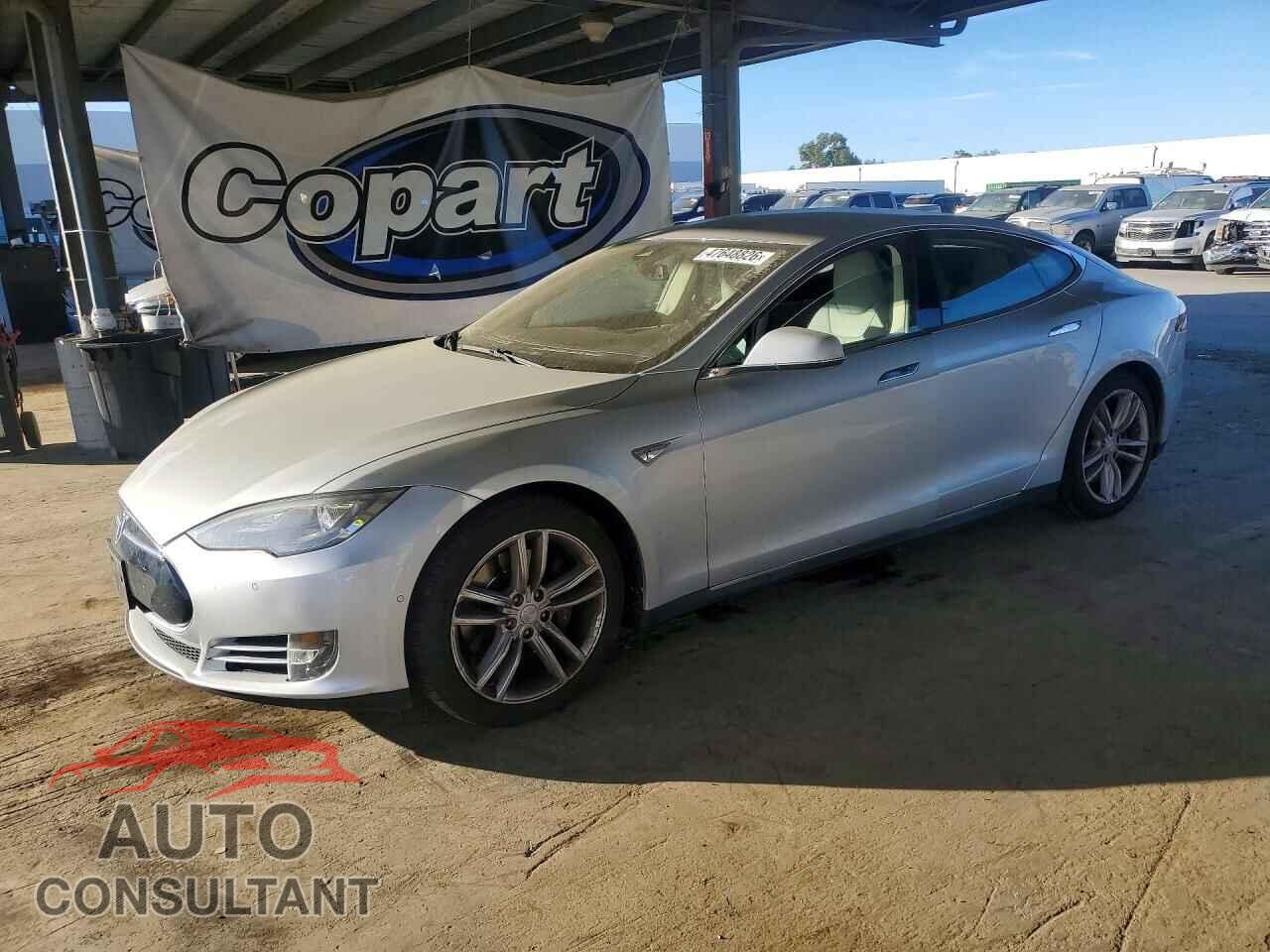TESLA MODEL S 2014 - 5YJSA1H14EFP63625