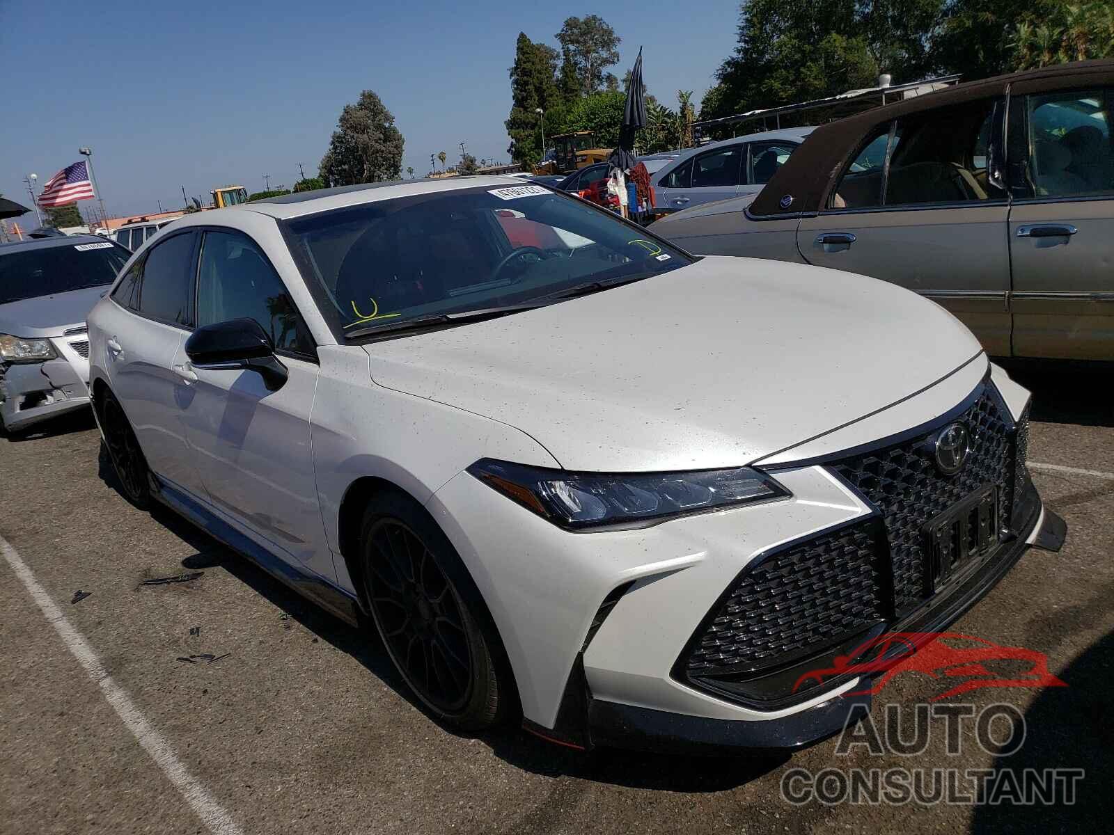 TOYOTA AVALON 2020 - 4T1FZ1FBXLU051402