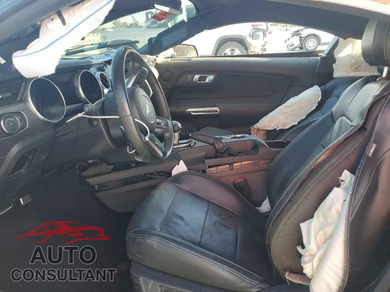 FORD MUSTANG 2019 - 1FA6P8CF9K5133193