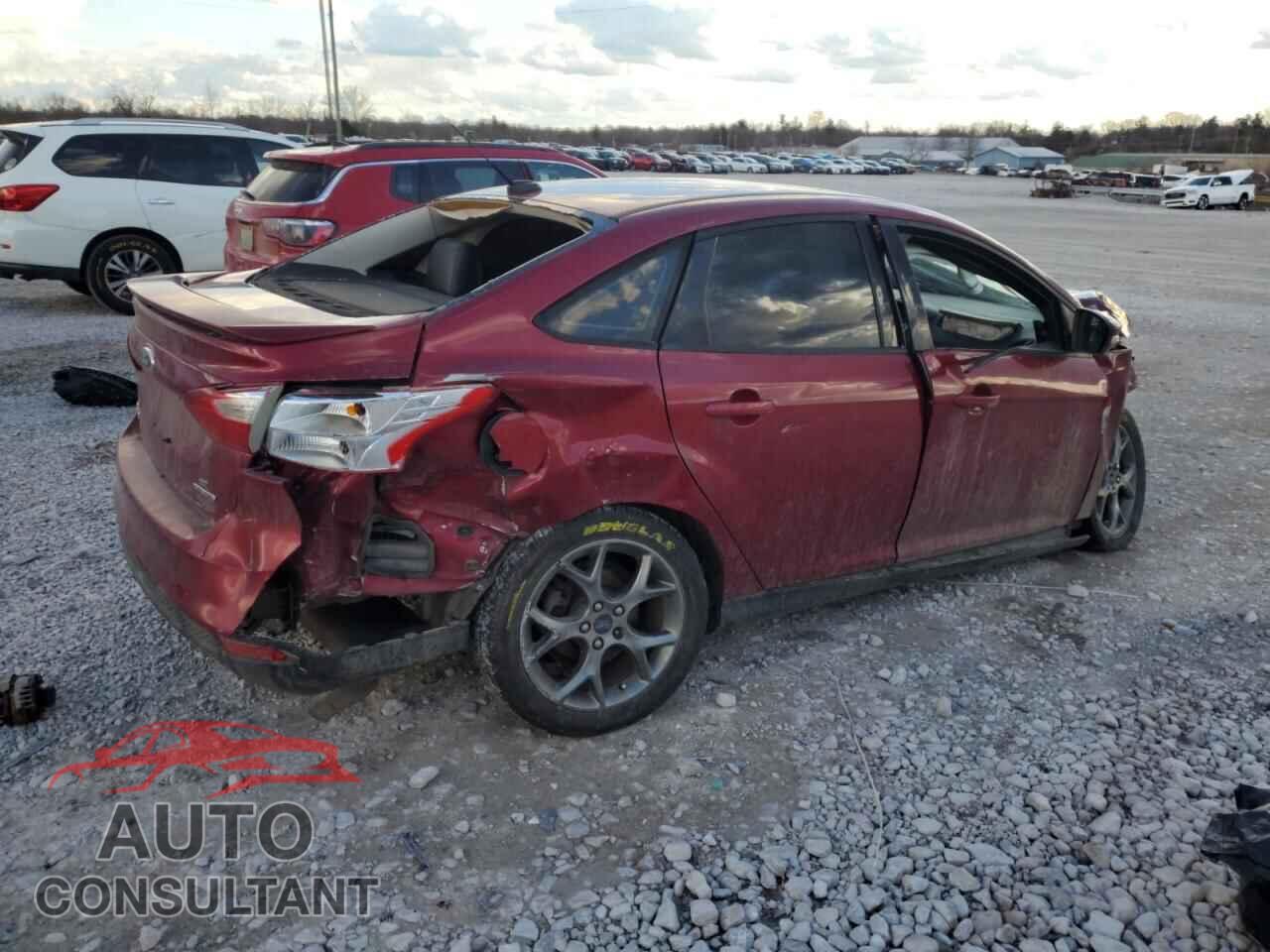FORD FOCUS 2013 - 1FADP3F26DL232796