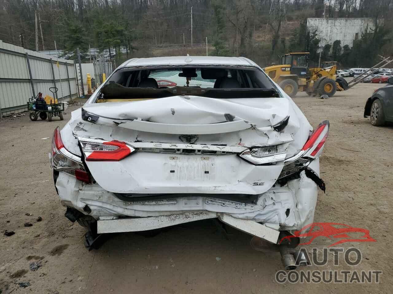 TOYOTA CAMRY 2019 - 4T1B11HK8KU740016