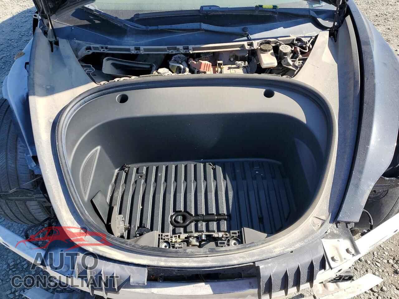 TESLA MODEL 3 2021 - 5YJ3E1EA0MF092806