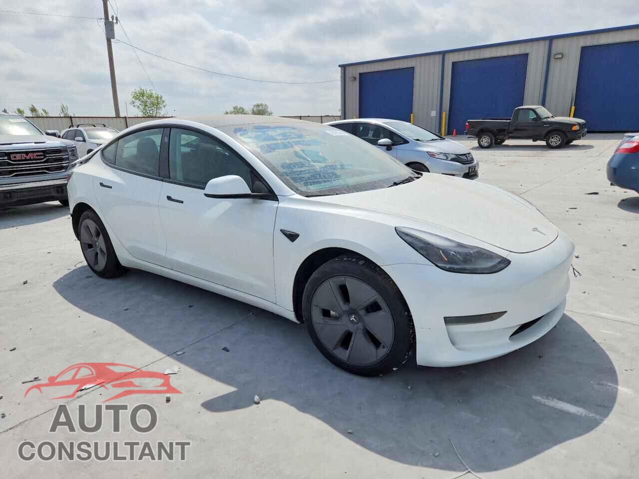 TESLA MODEL 3 2023 - 5YJ3E1EA9PF489855