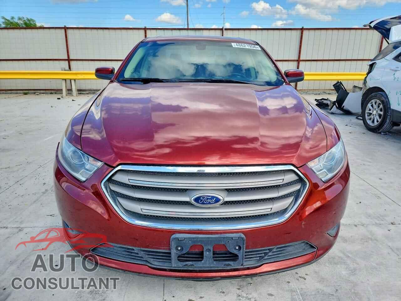 FORD TAURUS 2014 - 1FAHP2E82EG112070