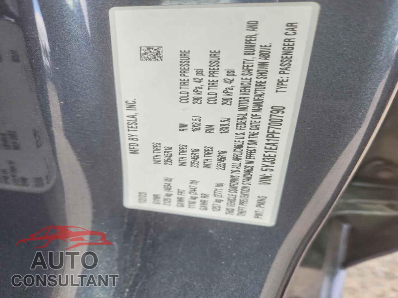 TESLA MODEL 3 2023 - 5YJ3E1EA1PF700790