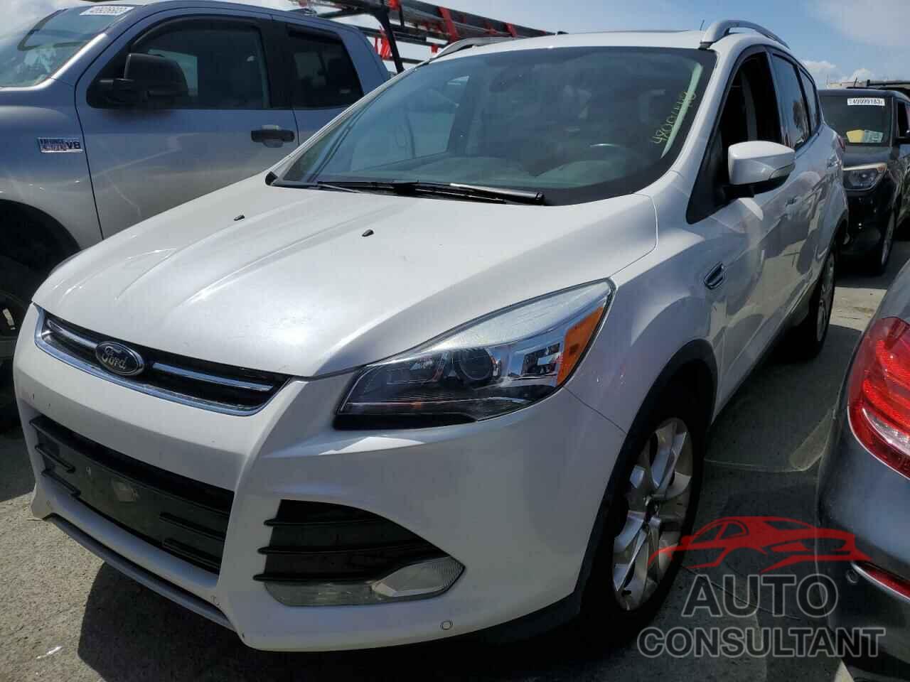 FORD ESCAPE 2015 - 1FMCU0J94FUB19729