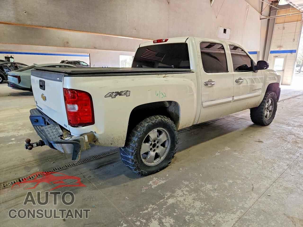 CHEVROLET SILVERADO 2013 - 3GCPKSE76DG366105