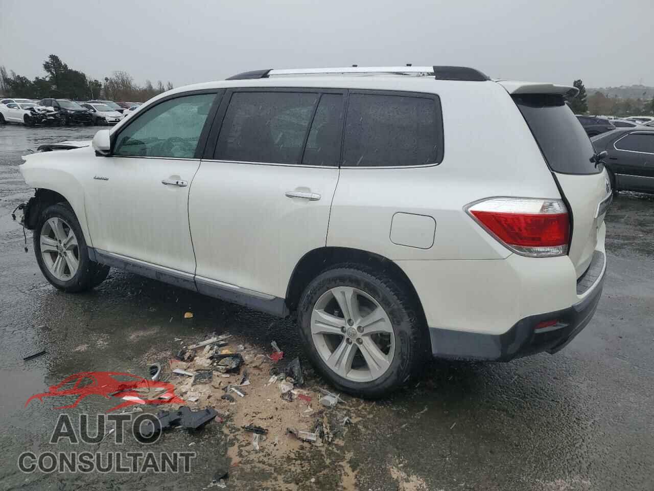 TOYOTA HIGHLANDER 2013 - 5TDDK3EH8DS210666