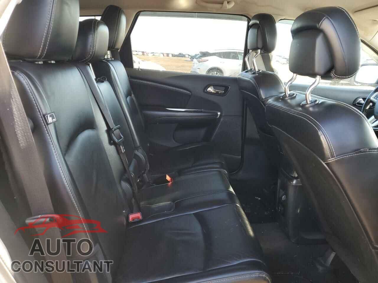 DODGE JOURNEY 2012 - 3C4PDCCG7CT135822