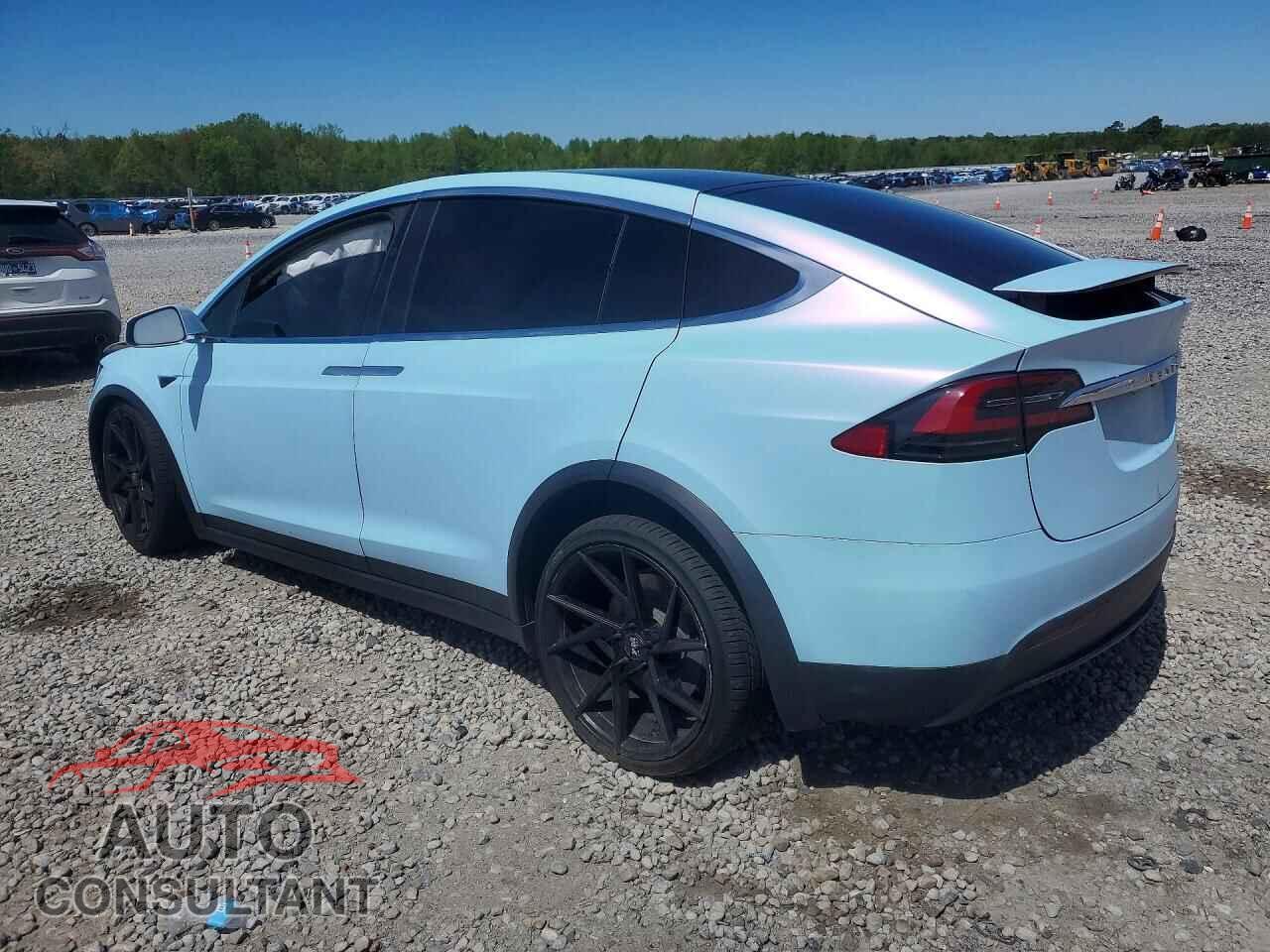 TESLA MODEL X 2017 - 5YJXCDE25HF051269