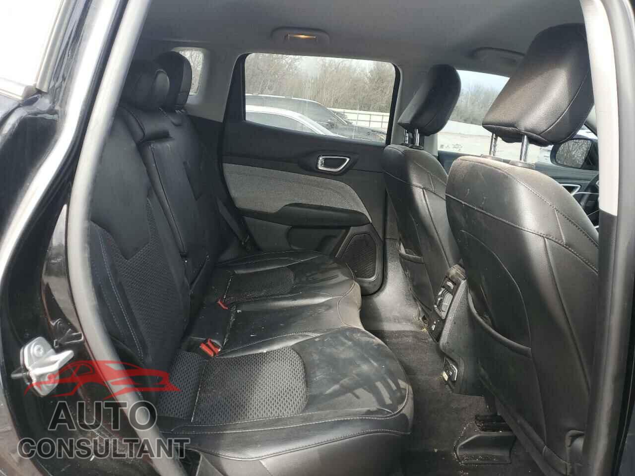JEEP COMPASS 2022 - 3C4NJDBB6NT124048