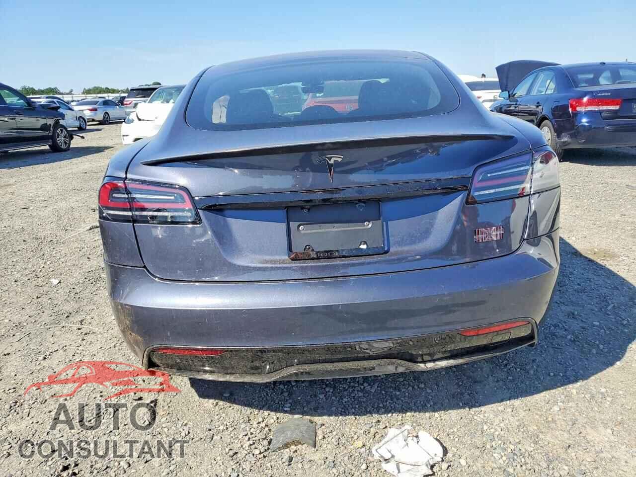 TESLA MODEL S 2023 - 5YJSA1E68PF499666