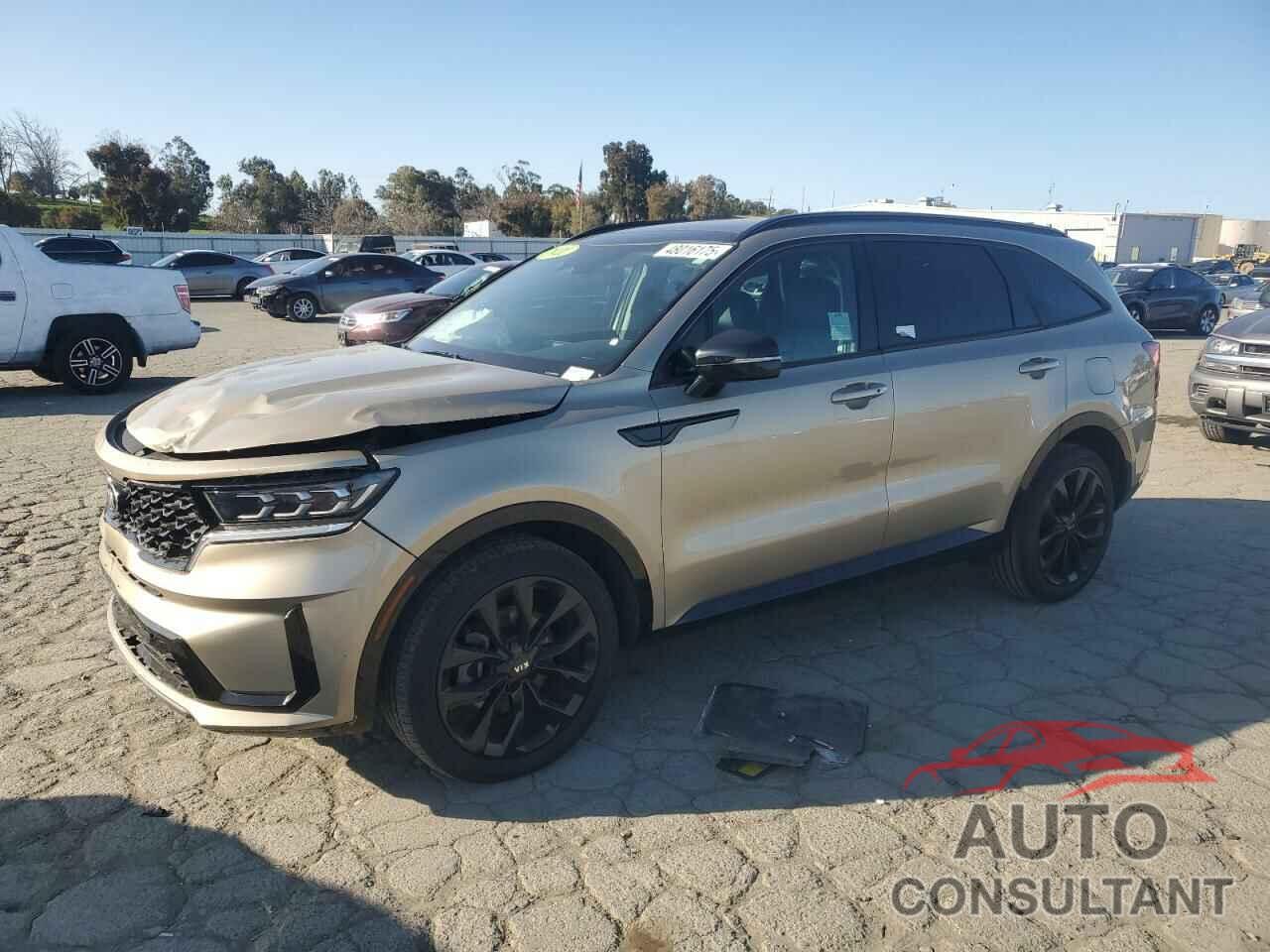 KIA SORENTO 2021 - 5XYRK4LF5MG038347