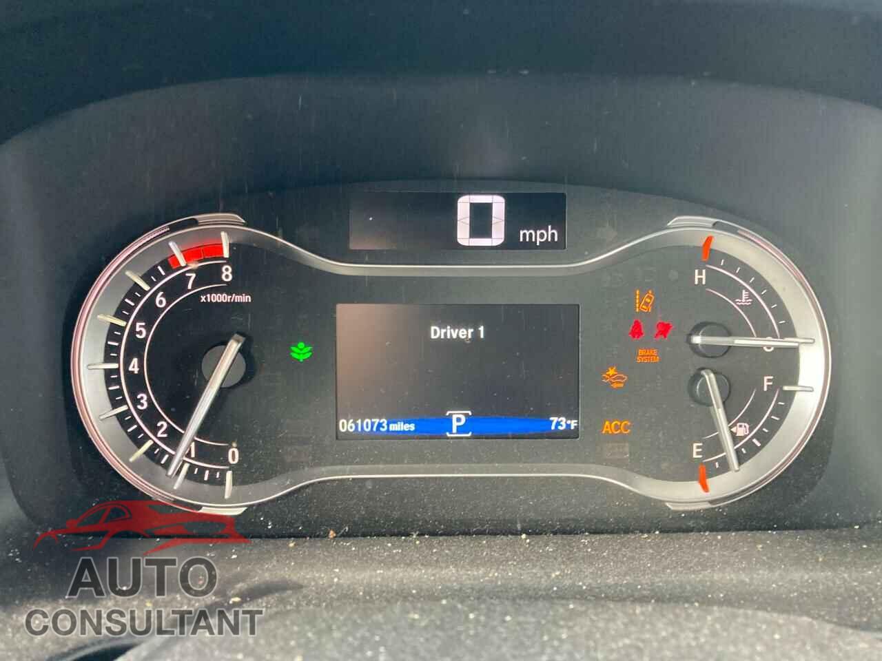 HONDA PILOT 2018 - 5FNYF5H55JB013747