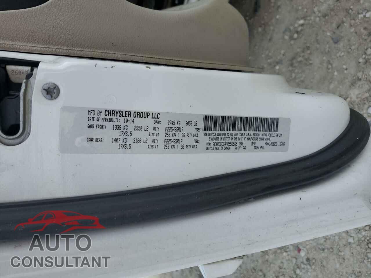 DODGE CARAVAN 2015 - 2C4RDGCG4FR556565