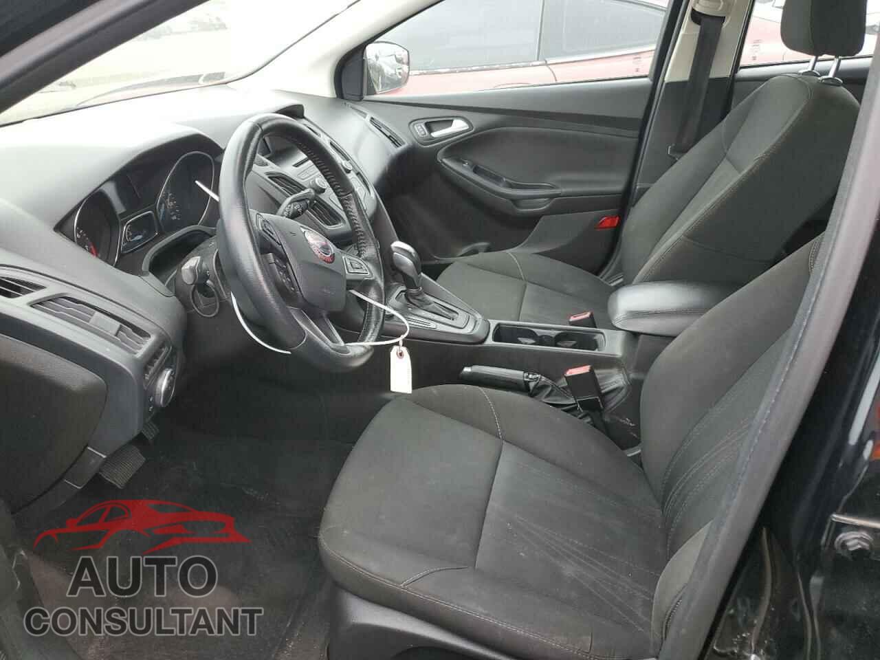 FORD FOCUS 2016 - 1FADP3K29GL238747