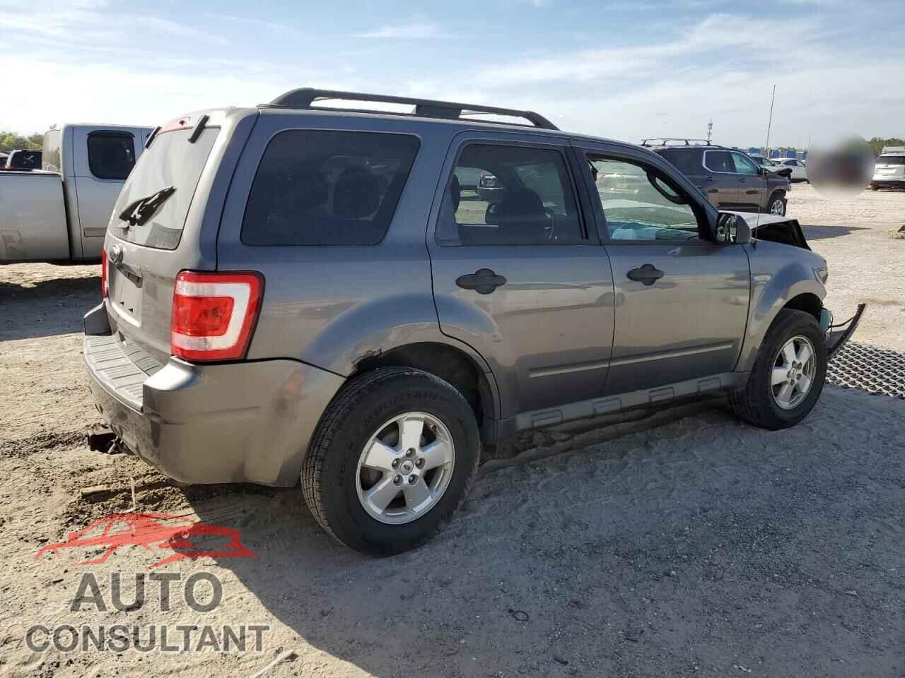 FORD ESCAPE 2011 - 1FMCU0D7XBKB19802