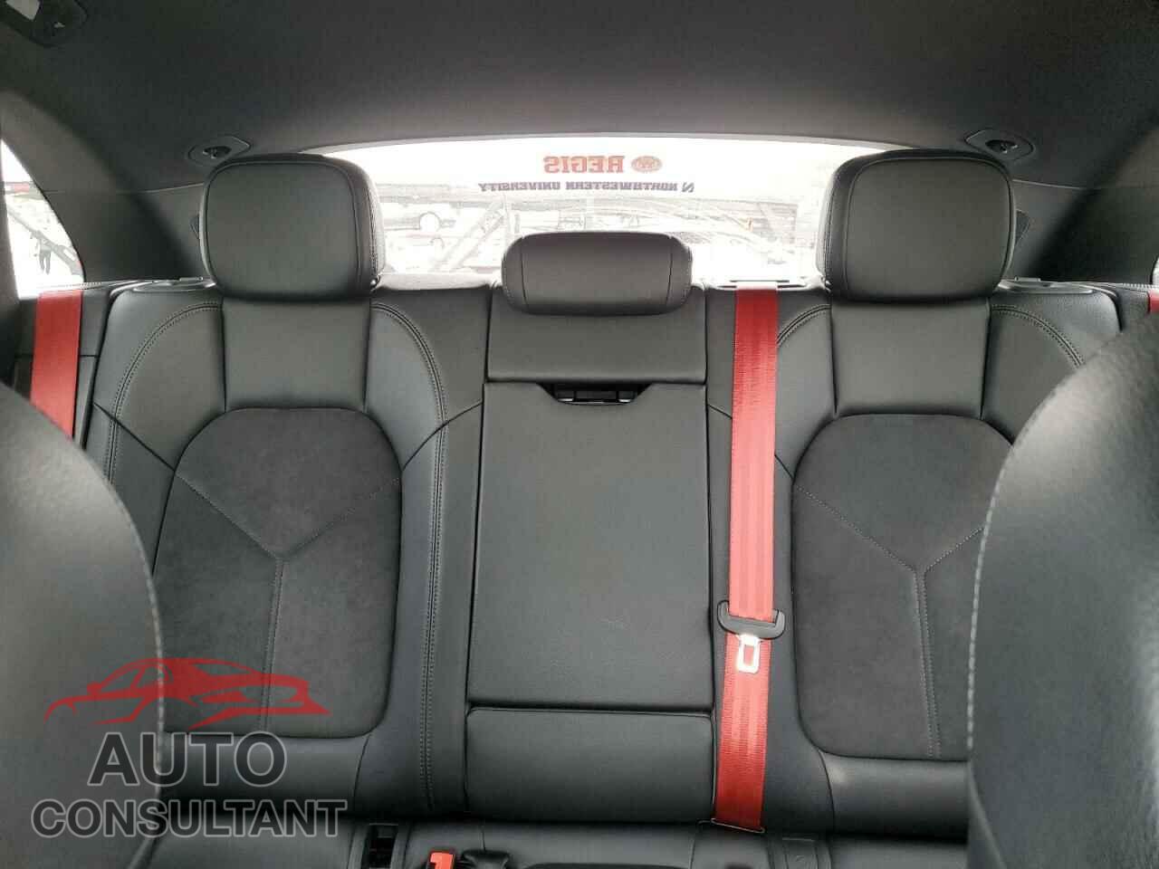 PORSCHE MACAN 2018 - WP1AA2A56JLB18883