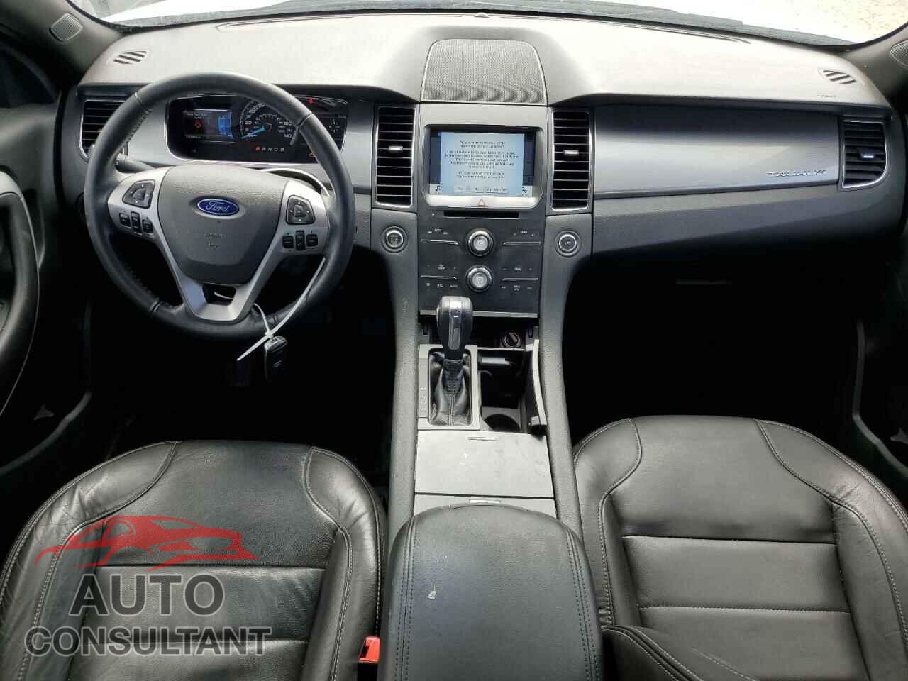 FORD TAURUS 2016 - 1FAHP2E85GG144322