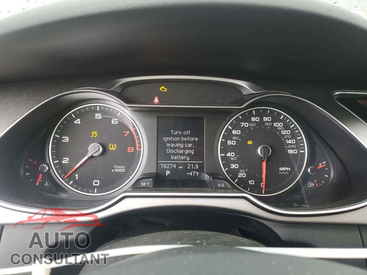 AUDI A4 2013 - WAUFFAFL9DN035464