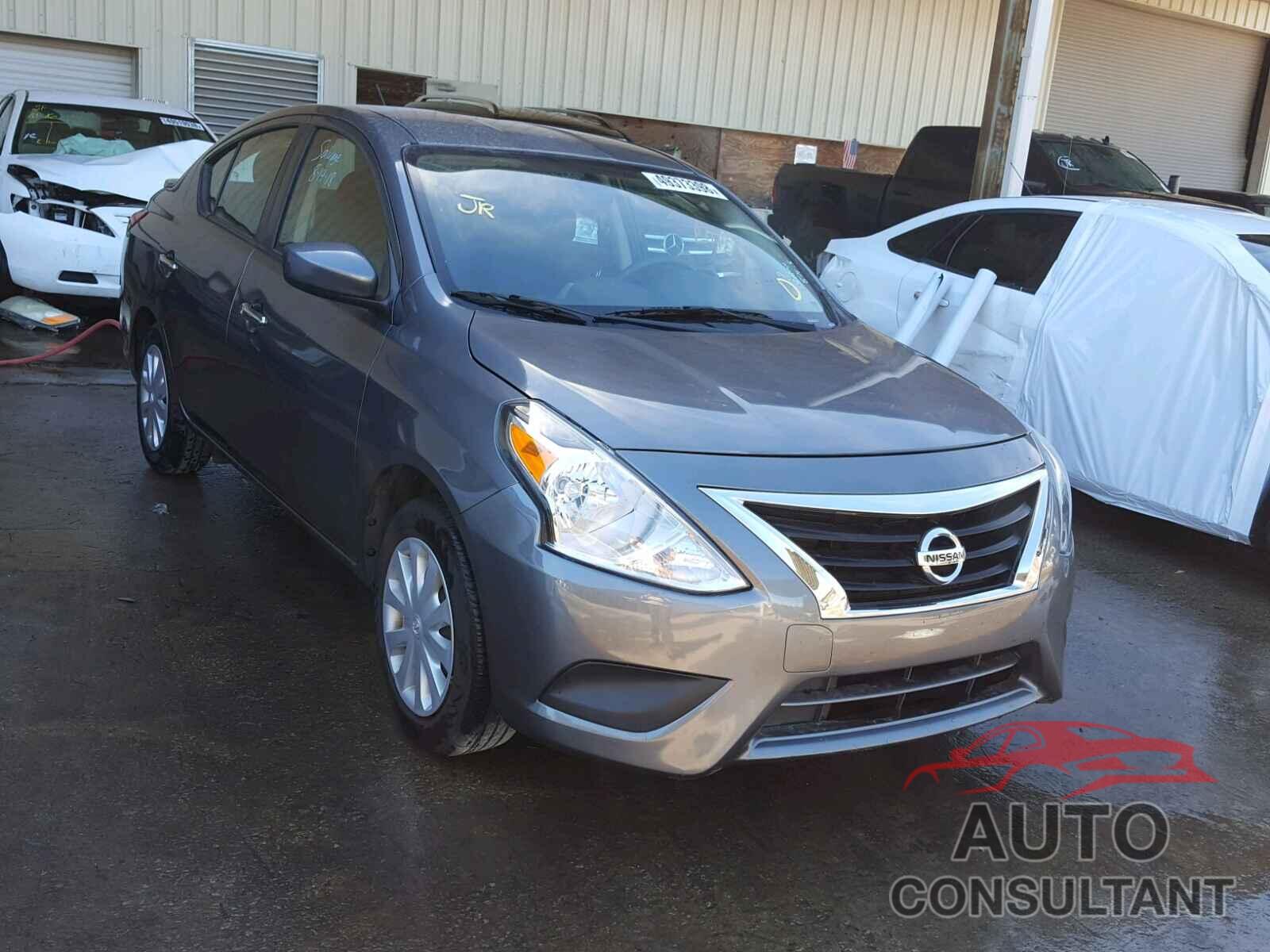 NISSAN VERSA 2017 - 3N1CN7AP9HL845465
