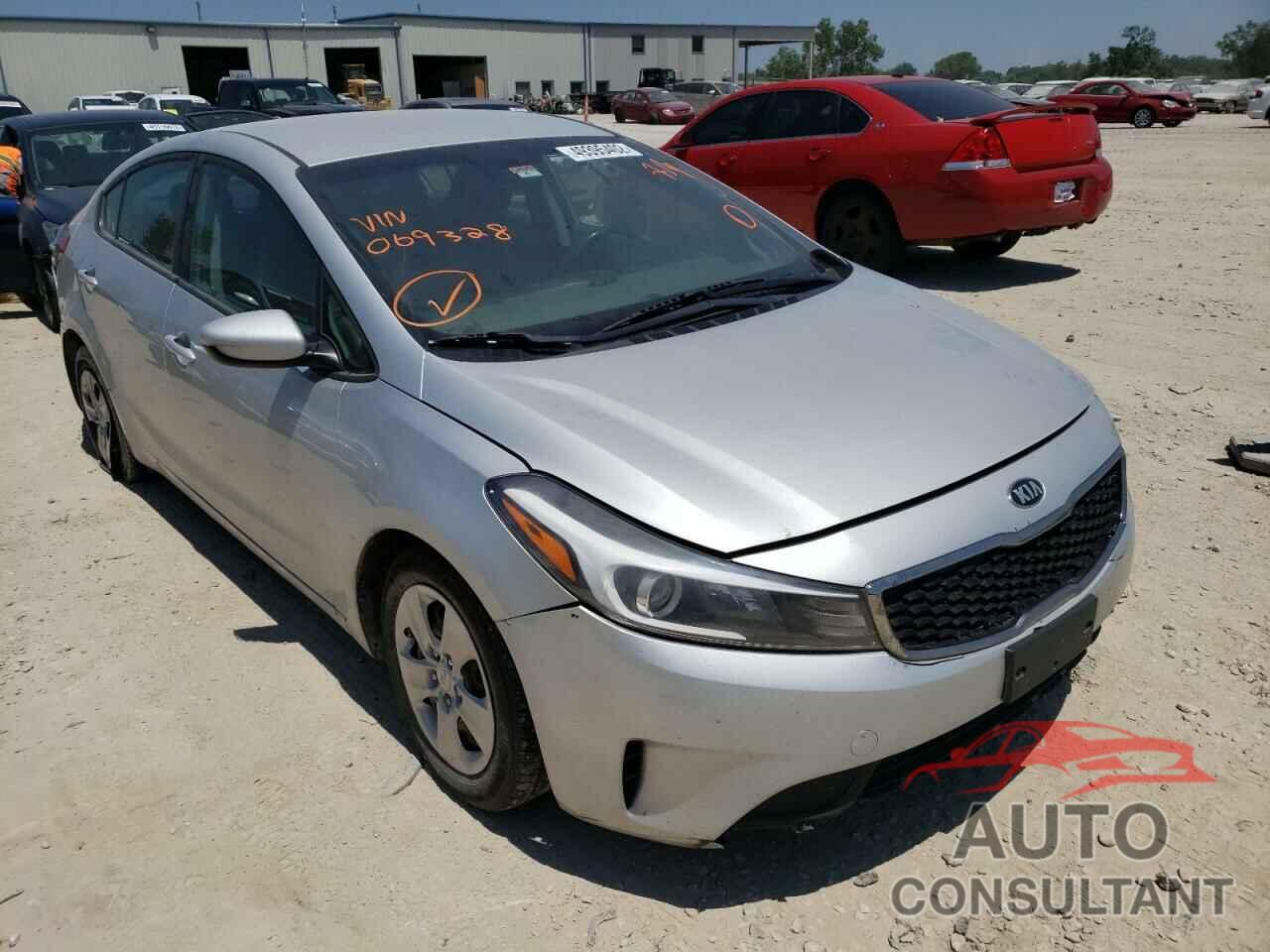 KIA FORTE 2017 - 3KPFK4A70HE069328