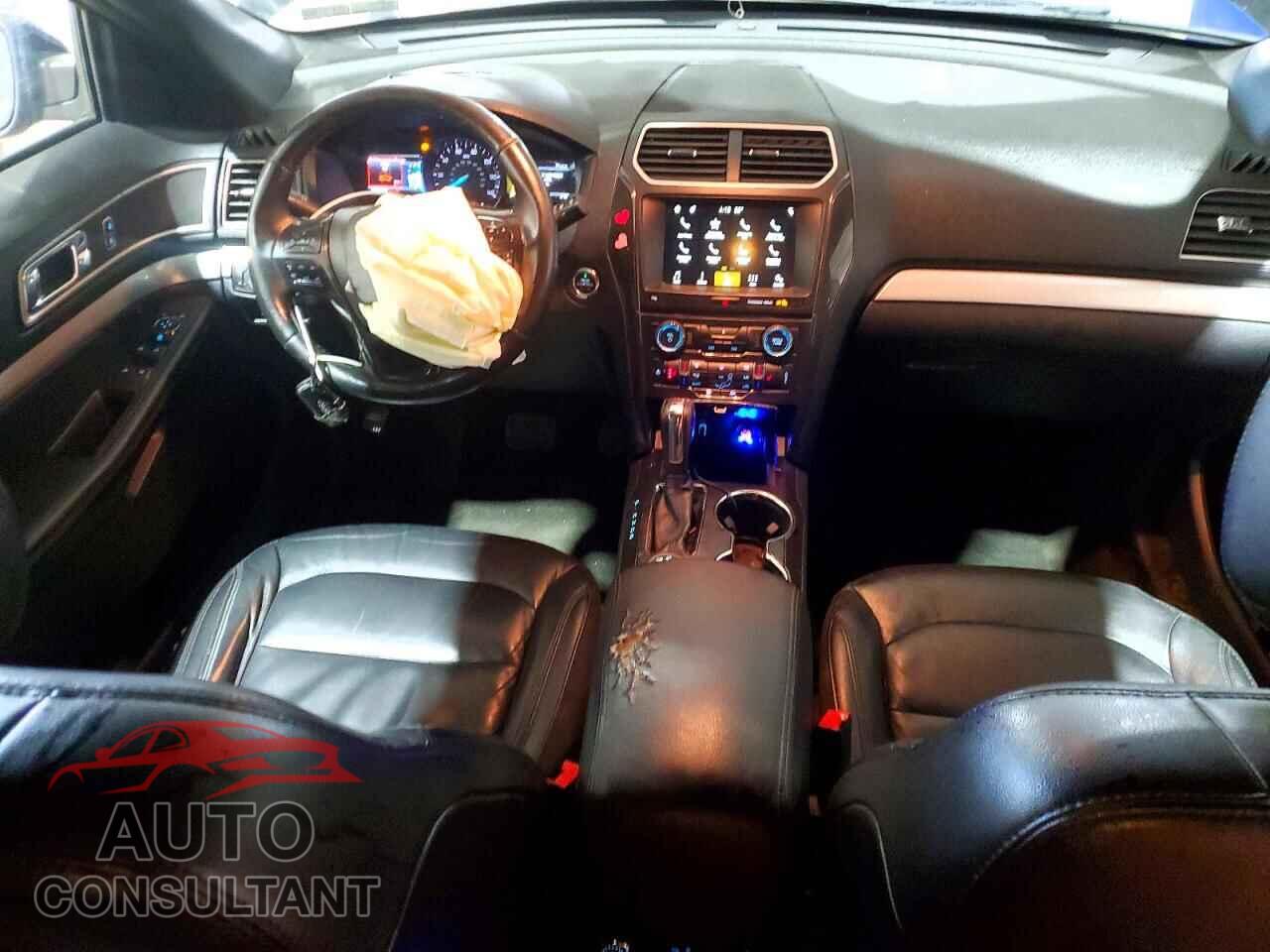 FORD EXPLORER 2017 - 1FM5K8D83HGD61901