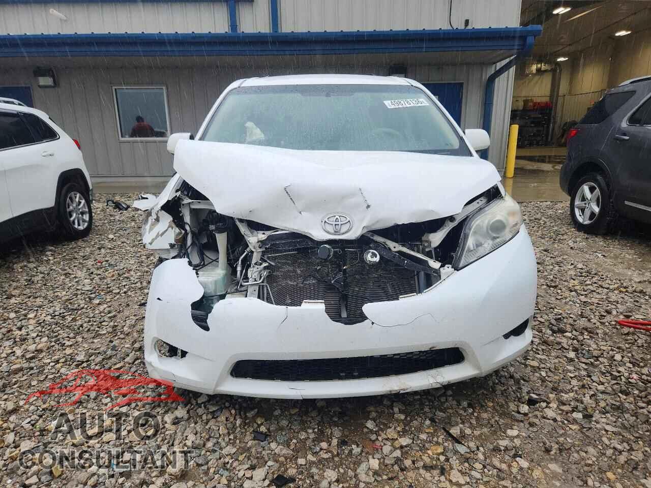 TOYOTA All Models 2013 - 5TDKK3DC3DS308694