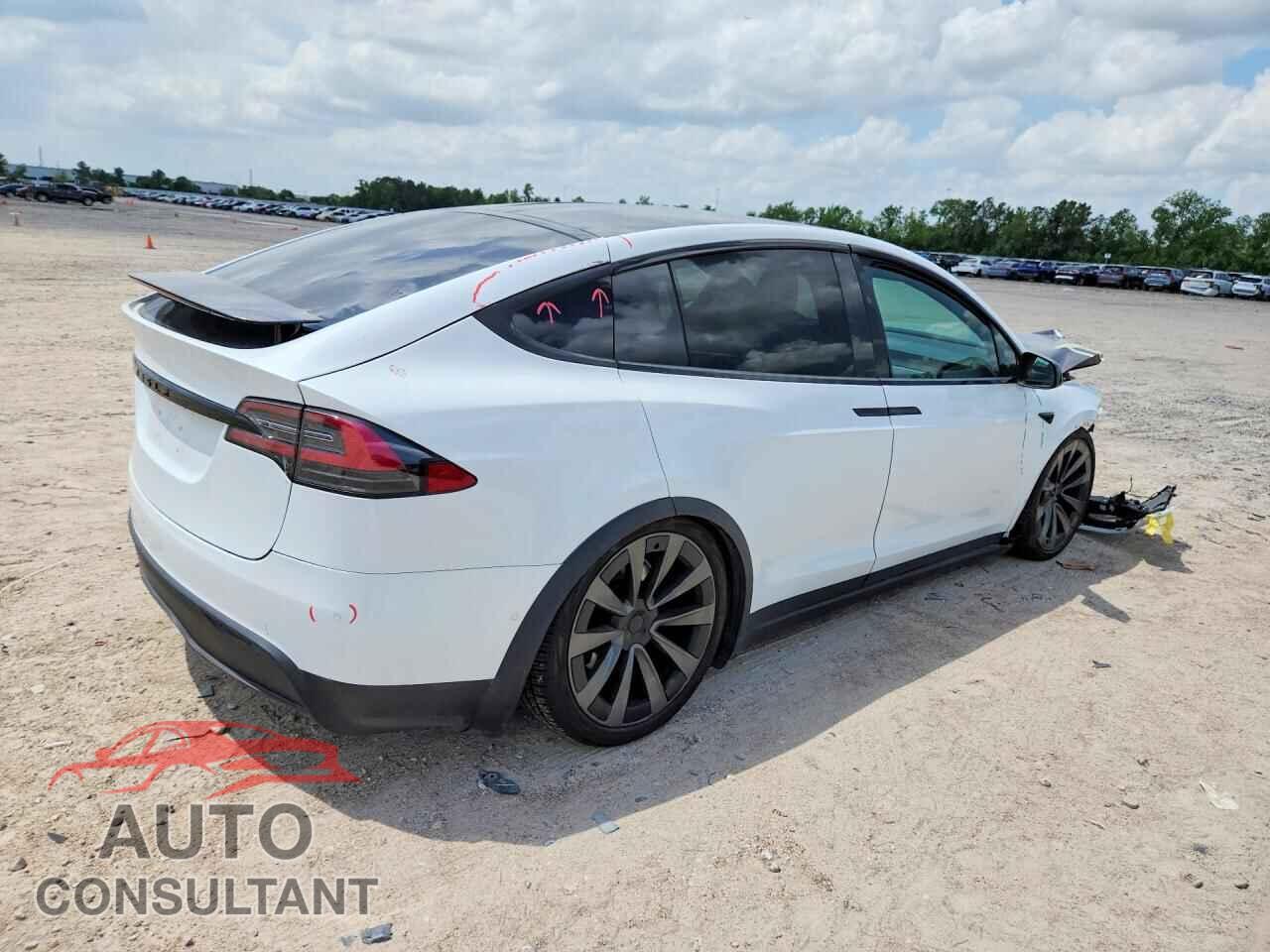 TESLA MODEL X 2022 - 7SAXCBE50NF328603