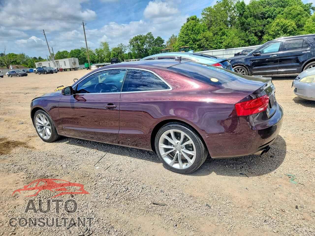 AUDI A5 2014 - WAULFAFR1EA060942