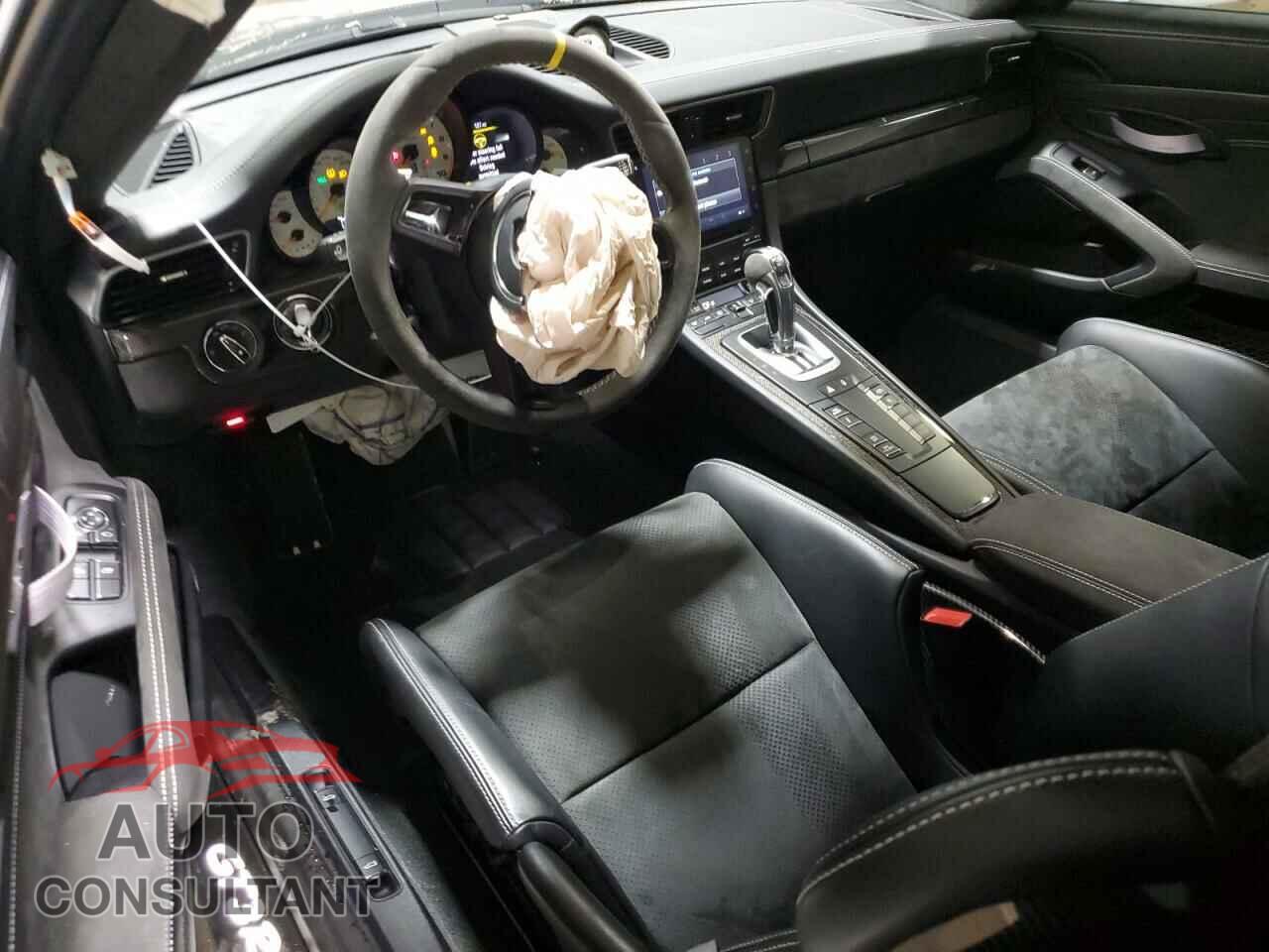 PORSCHE 911 2019 - WP0AF2A95KS165335