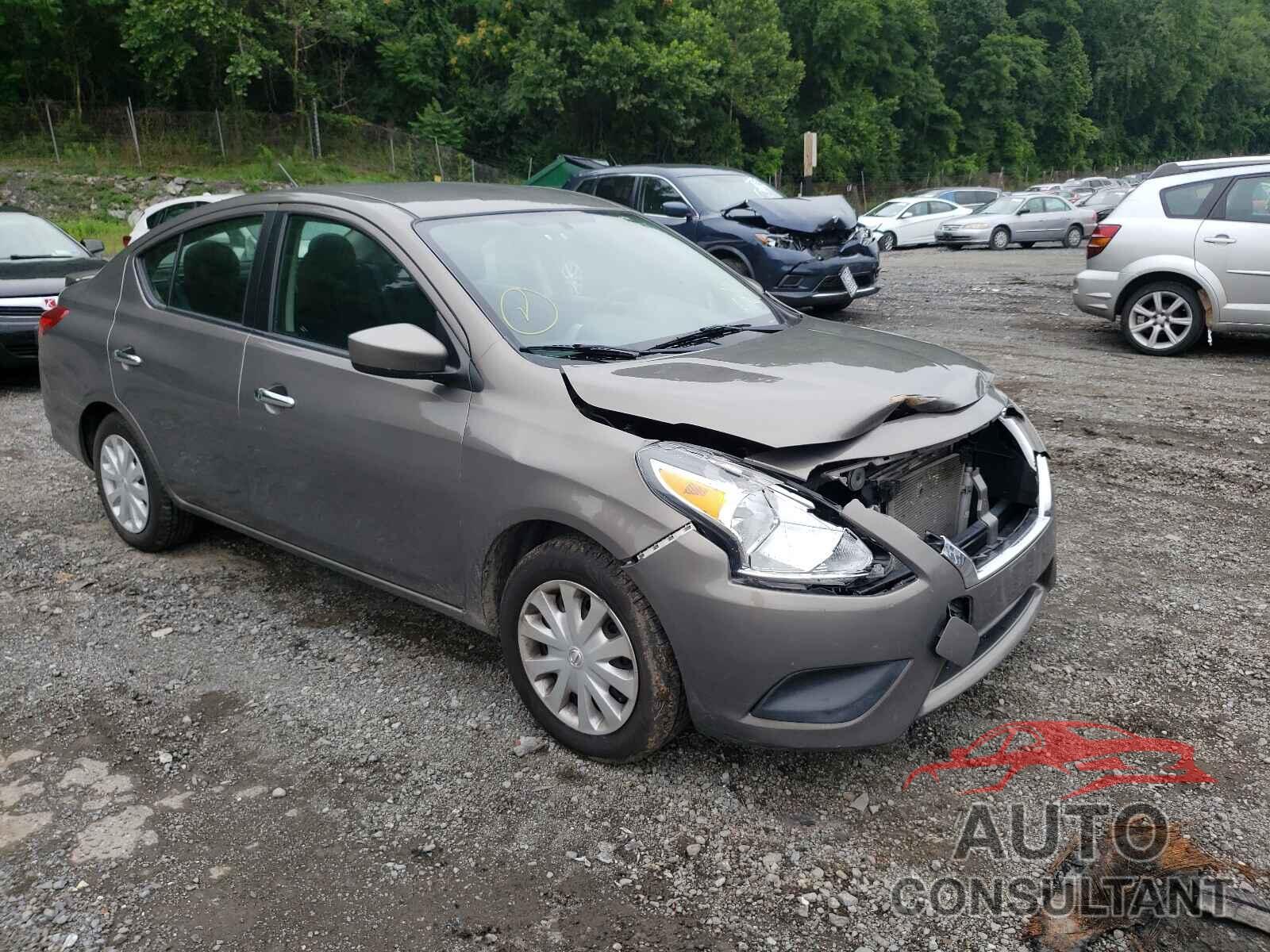 NISSAN VERSA 2017 - 3N1CN7AP1HK425169