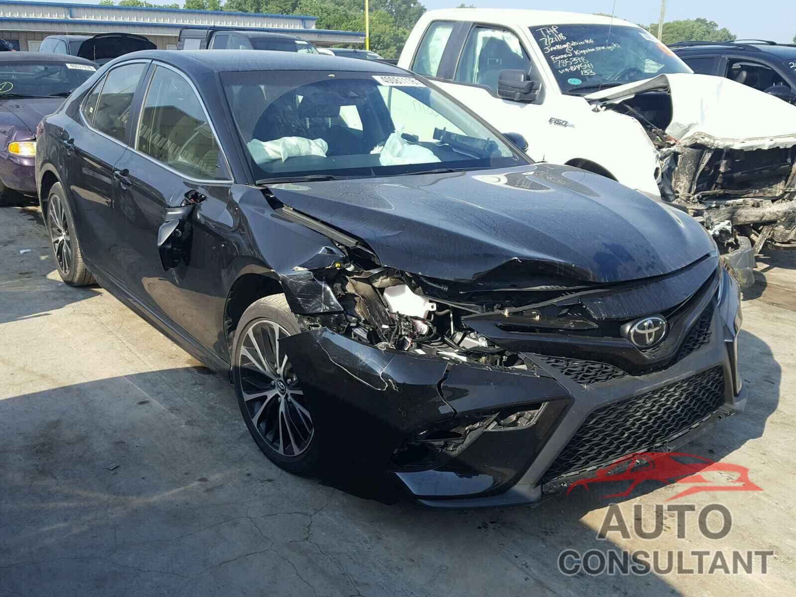 TOYOTA CAMRY 2018 - JTNB11HK6J3026132